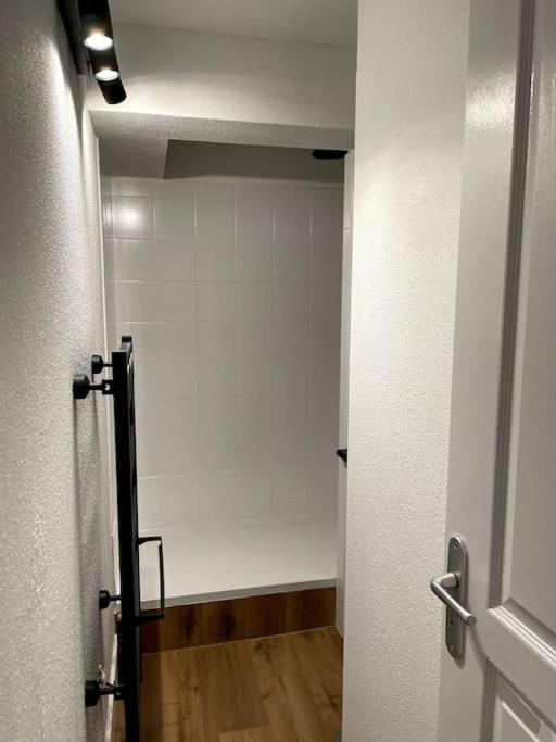 Appartement Classe 3 Etoiles Tres Bien Situe سانت لاري سولون المظهر الخارجي الصورة