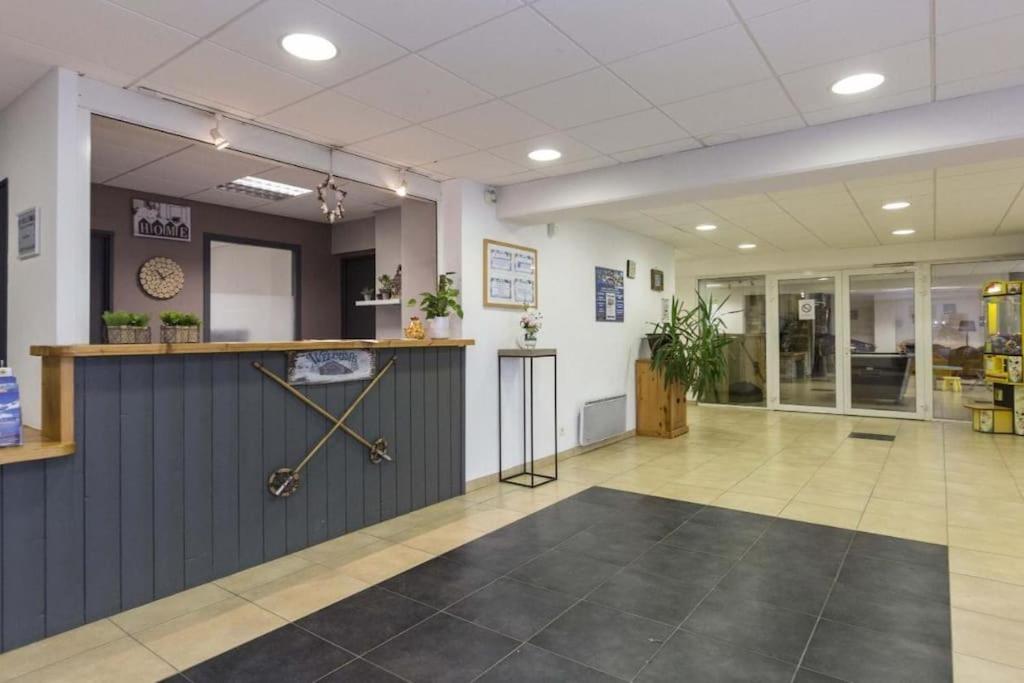 Appartement Classe 3 Etoiles Tres Bien Situe سانت لاري سولون المظهر الخارجي الصورة